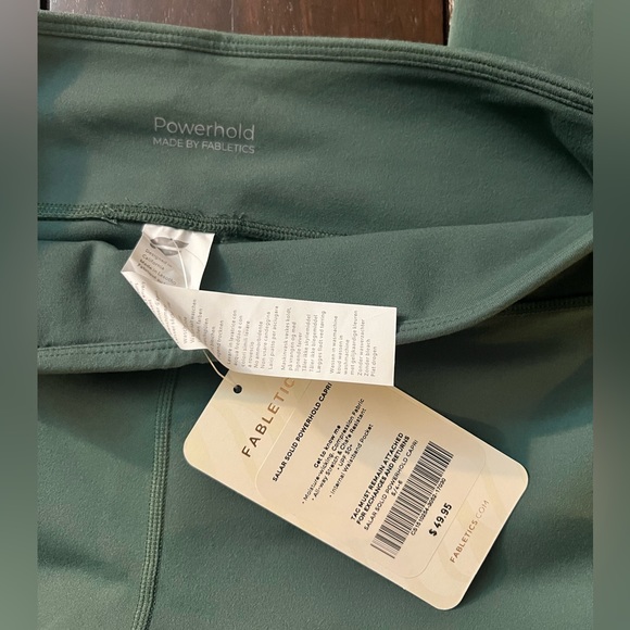 Fabletics- SALAR SOLID POWERHOLD CAPRI - Picture 3 of 5